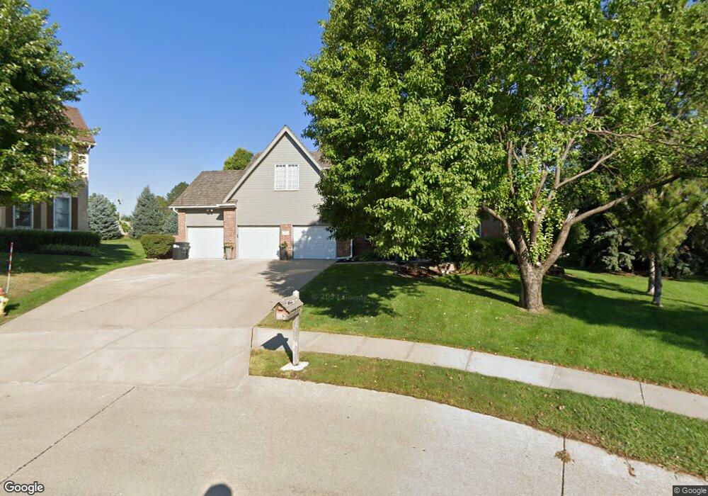 16760 I Cir, Omaha, NE 68135 - photo 1