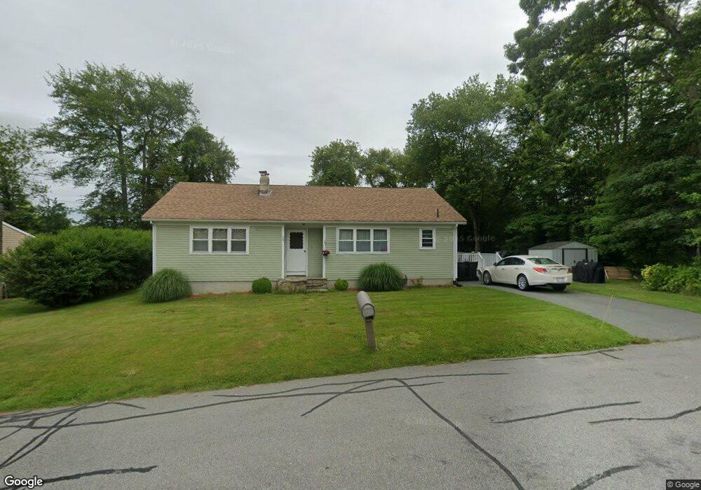 39 Fenton St, North Dartmouth, MA 02747 - photo 1