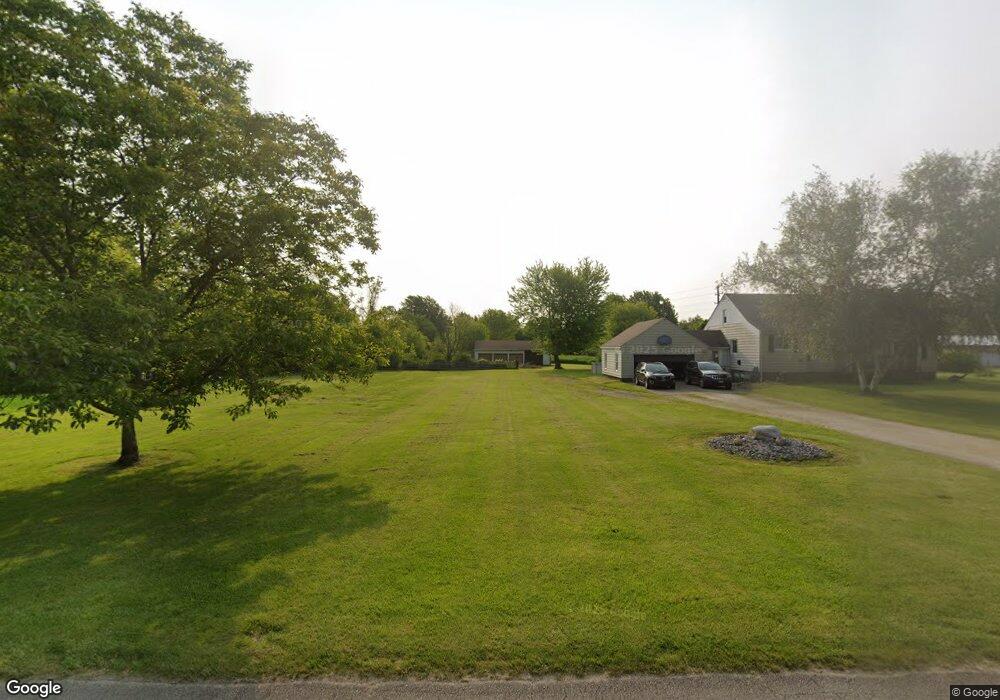 680 Center Rd, Conneaut, OH 44030 - photo 1