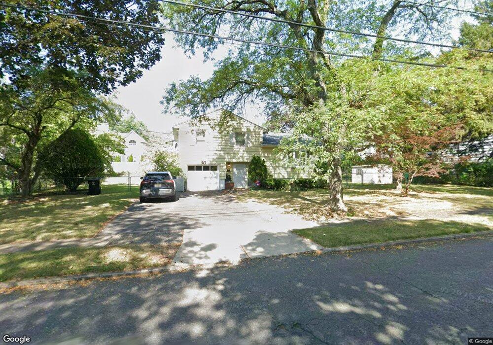 799 Stella Ct, Paramus, NJ 07652 - photo 1