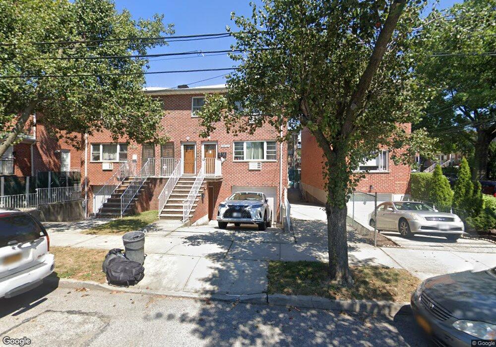 16615 65th Ave, Fresh Meadows, NY 11365 - photo 1