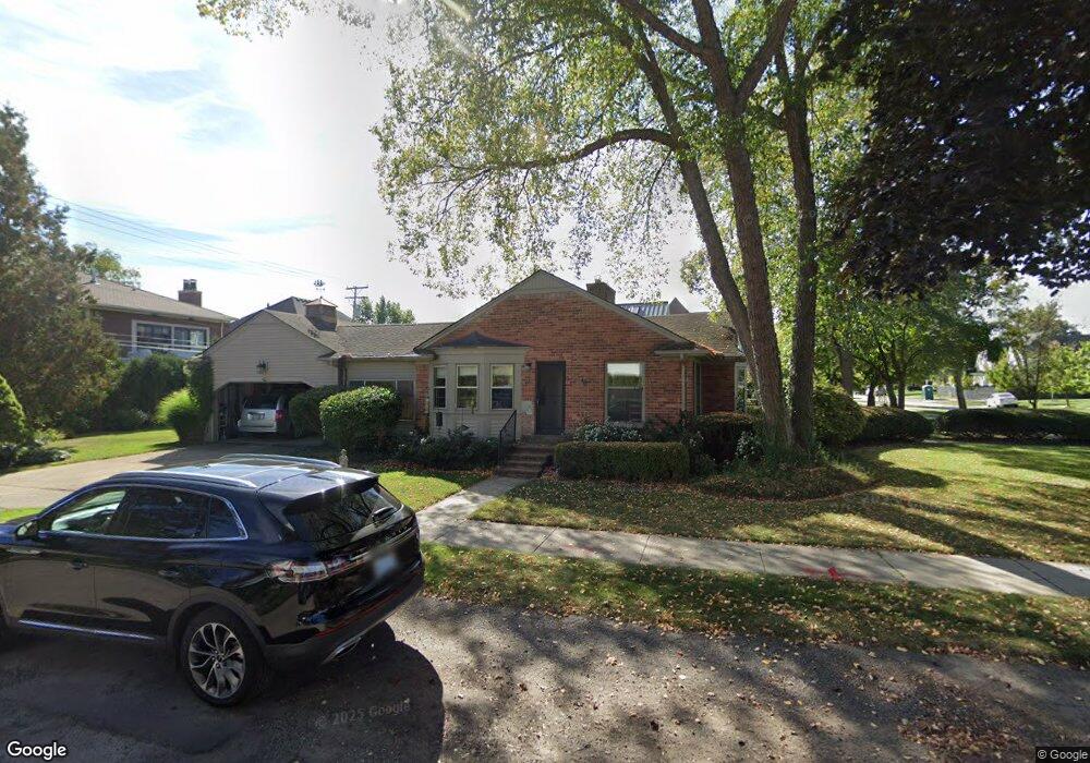 1390 Suffield Ave, Birmingham, MI 48009 - photo 1