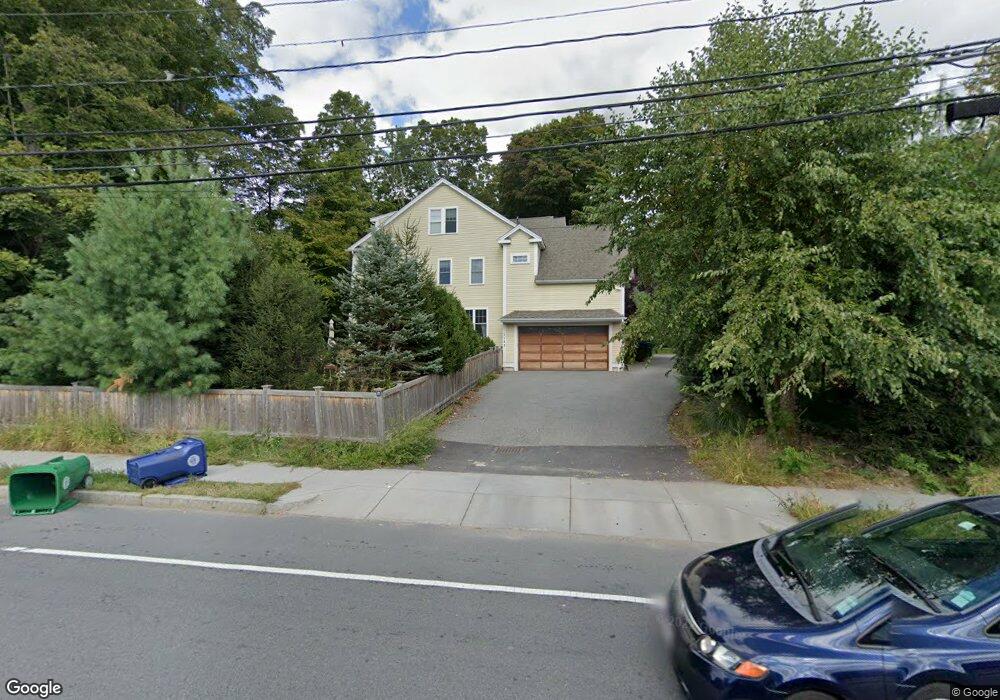 1147 Beacon St unit Front, Newton, MA 02461 - photo 1