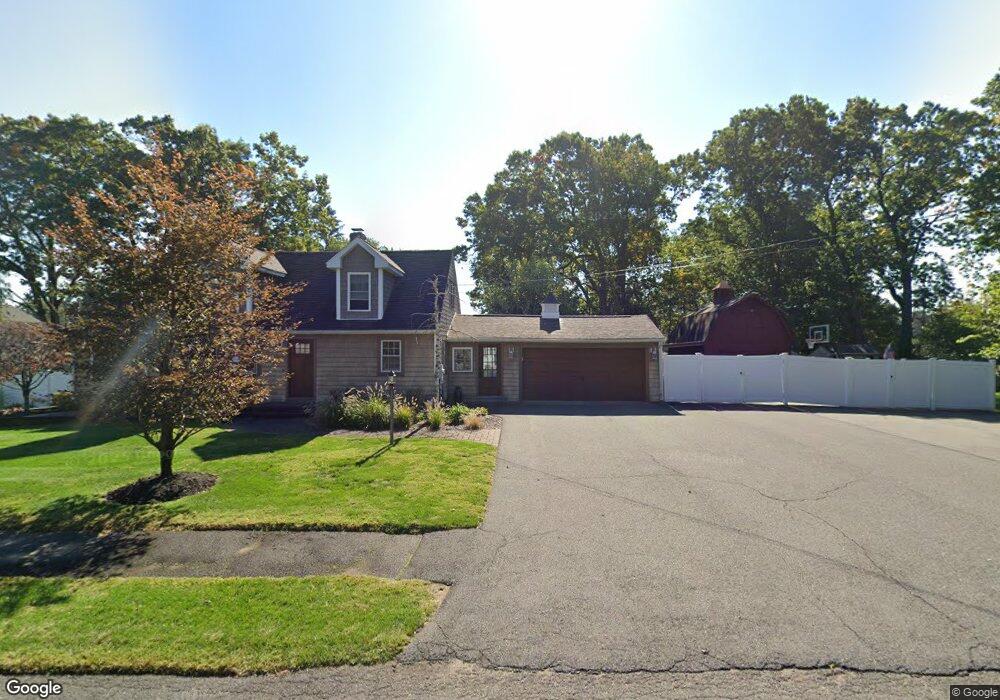 21 Coronet Cir, Feeding Hills, MA 01030 - photo 1