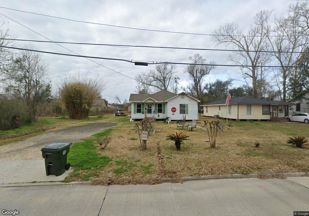 1012 6th Ave, Lake Charles, LA 70601 - photo 1
