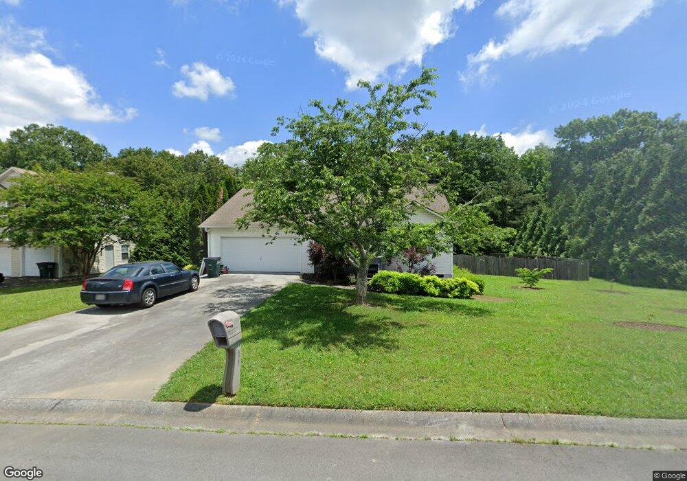 211 Hunters Crossing SE, Calhoun, GA 30701 - photo 1