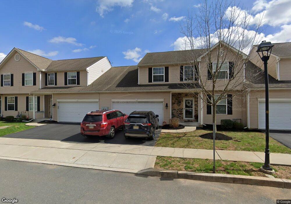 55 Colin Ct, Reading, PA 19606 - photo 1