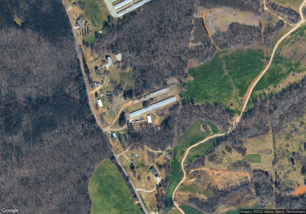 414 Hickory Flat Rd, Gillsville, GA 30543 - photo 1