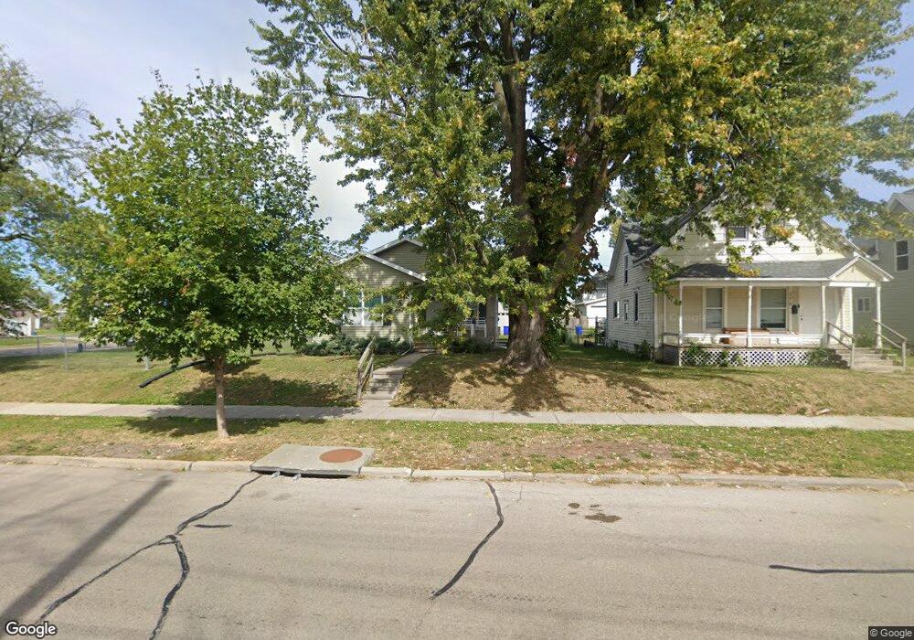 378 8th Ave SW, Cedar Rapids, IA 52404 - photo 1