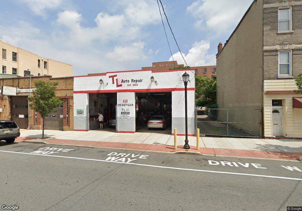 608 22nd St, Union City, NJ 07087 - photo 1