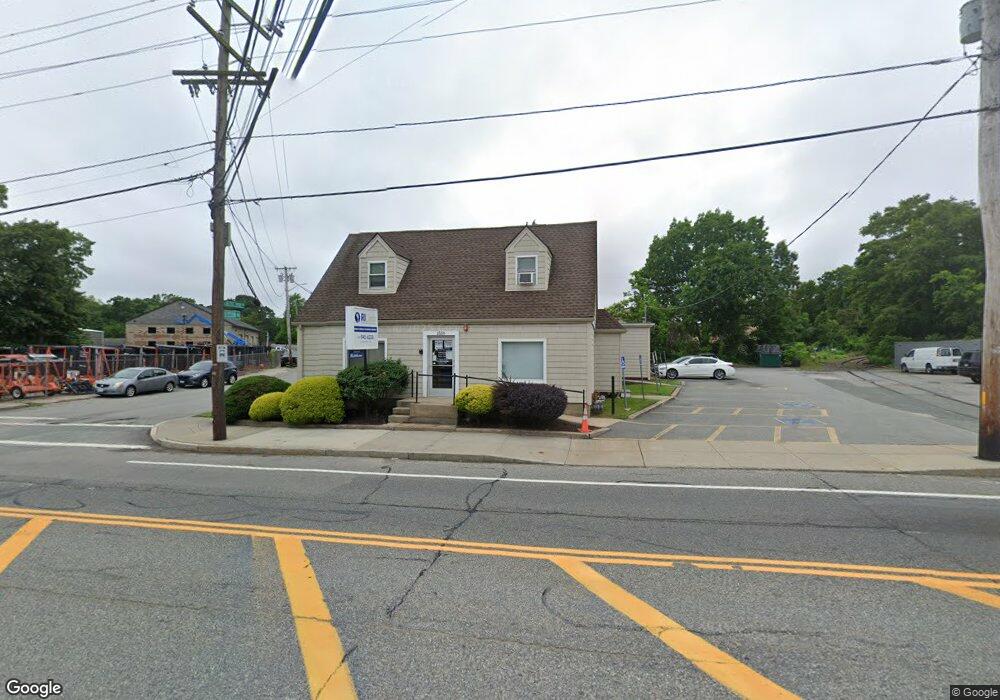 1559 Elmwood Ave, Cranston, RI 02910 - photo 1