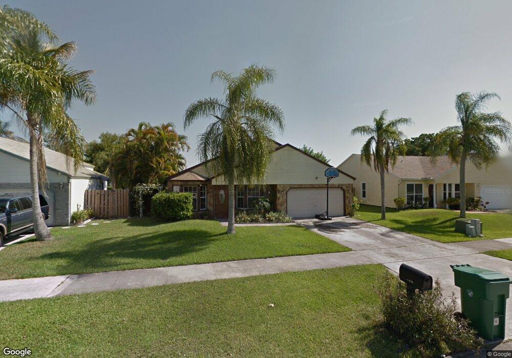 13510 SW 9th Place, Davie, FL 33325 - photo 1