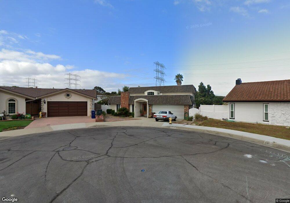 747 Yucca St, El Segundo, CA 90245 - photo 1