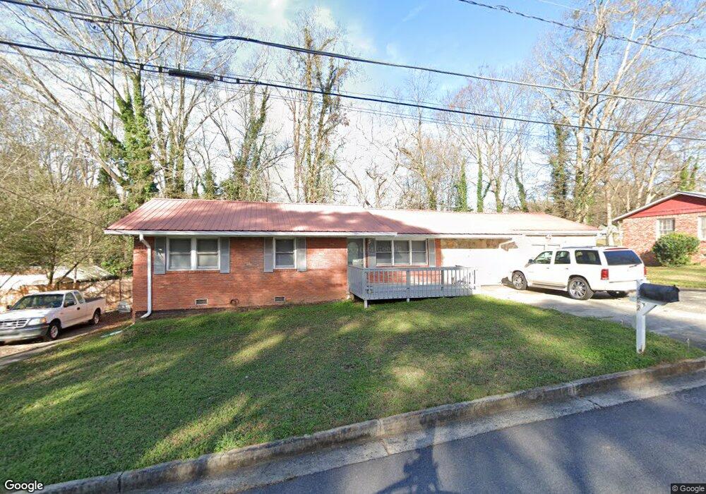 102 Pine Cir, Jonesboro, GA 30236 - photo 1