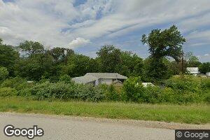 937 Interstate Dr, Saint Elmo, IL 62458