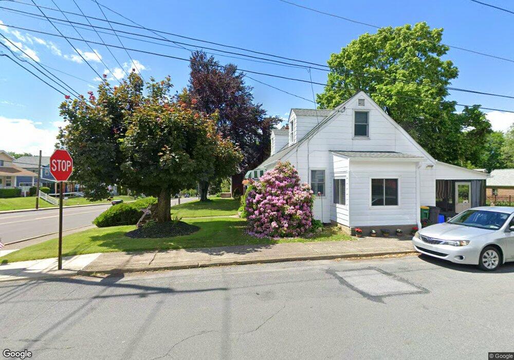 723 E Main St, Macungie, PA 18062 - photo 1