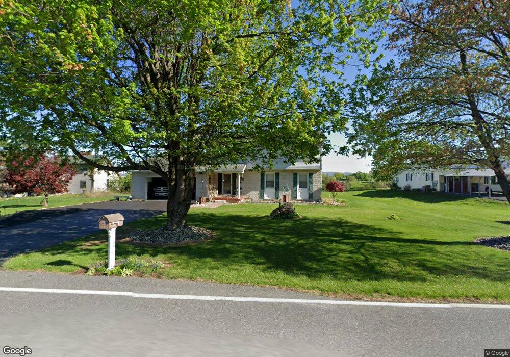 690 Stone Hill Rd, Shoemakersville, PA 19555 - photo 1