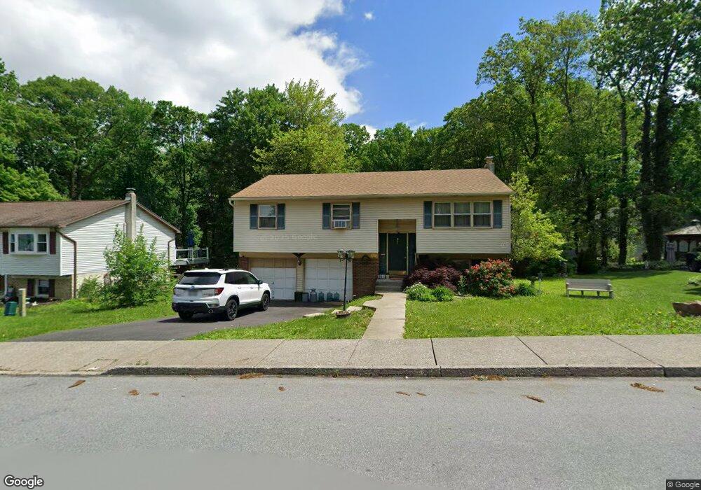 357 Chestnut St, Alburtis, PA 18011 - photo 1