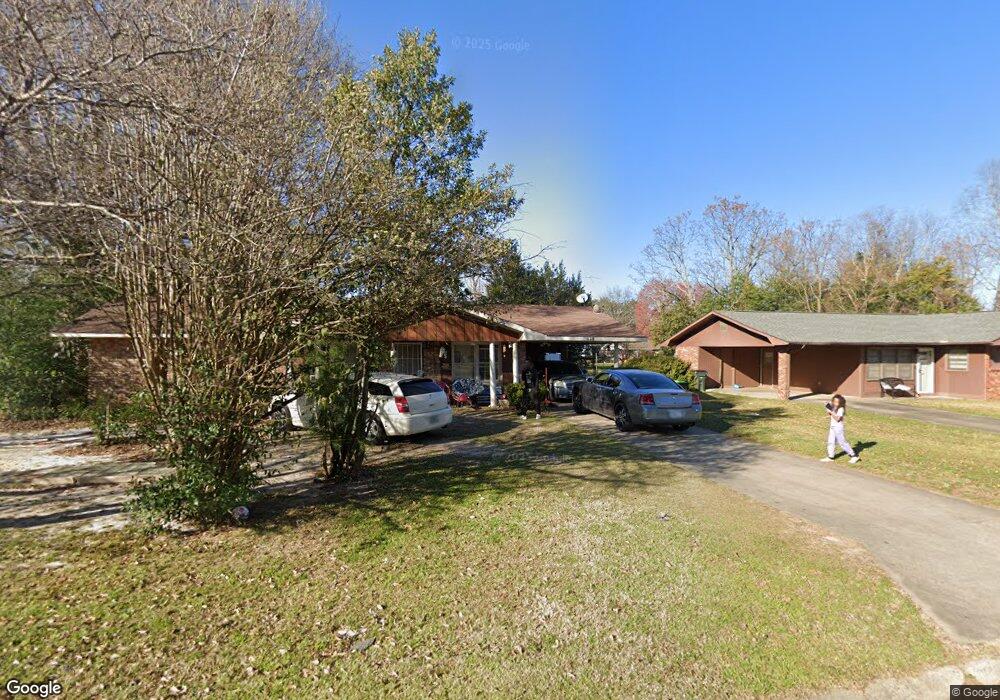 128 Avalon Dr, Warner Robins, GA 31093 - photo 1