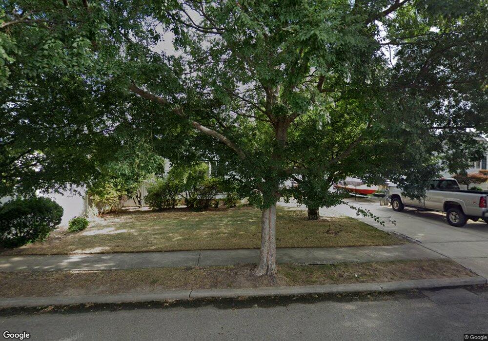 836 Cornell Rd, Franklin Square, NY 11010 - photo 1