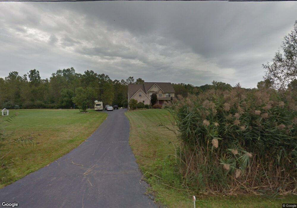 14376 Kenneth Dr, Carleton, MI 48117 - photo 1