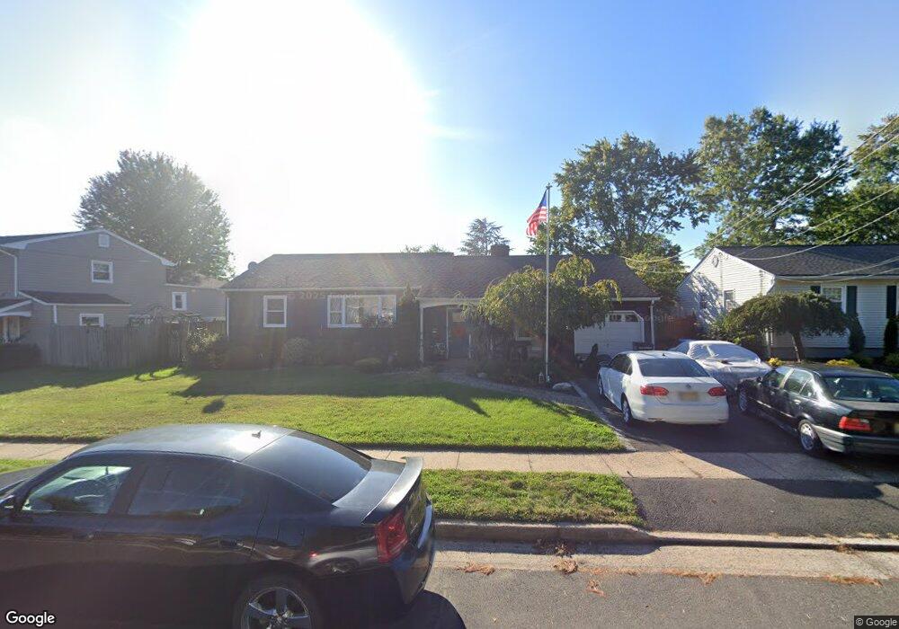 16 Delaney Ct, South Plainfield, NJ 07080 - photo 1