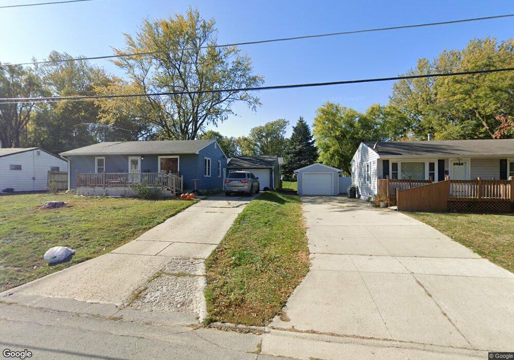 707 E 12th Street Place N, Newton, IA 50208 - photo 1