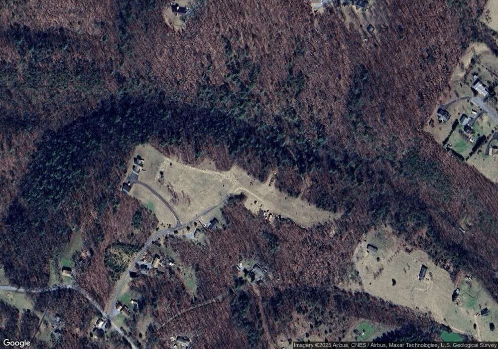 211 Tabasco Ln, Hedgesville, WV 25427 - photo 1