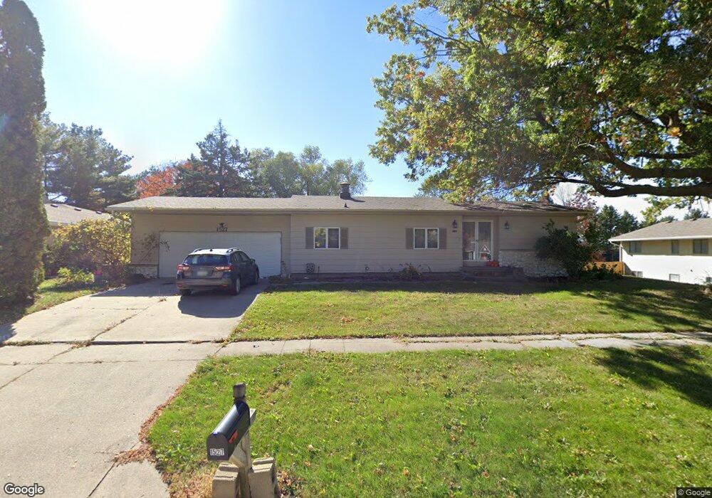 1527 S 16th Ave W unit B, Newton, IA 50208 - photo 1