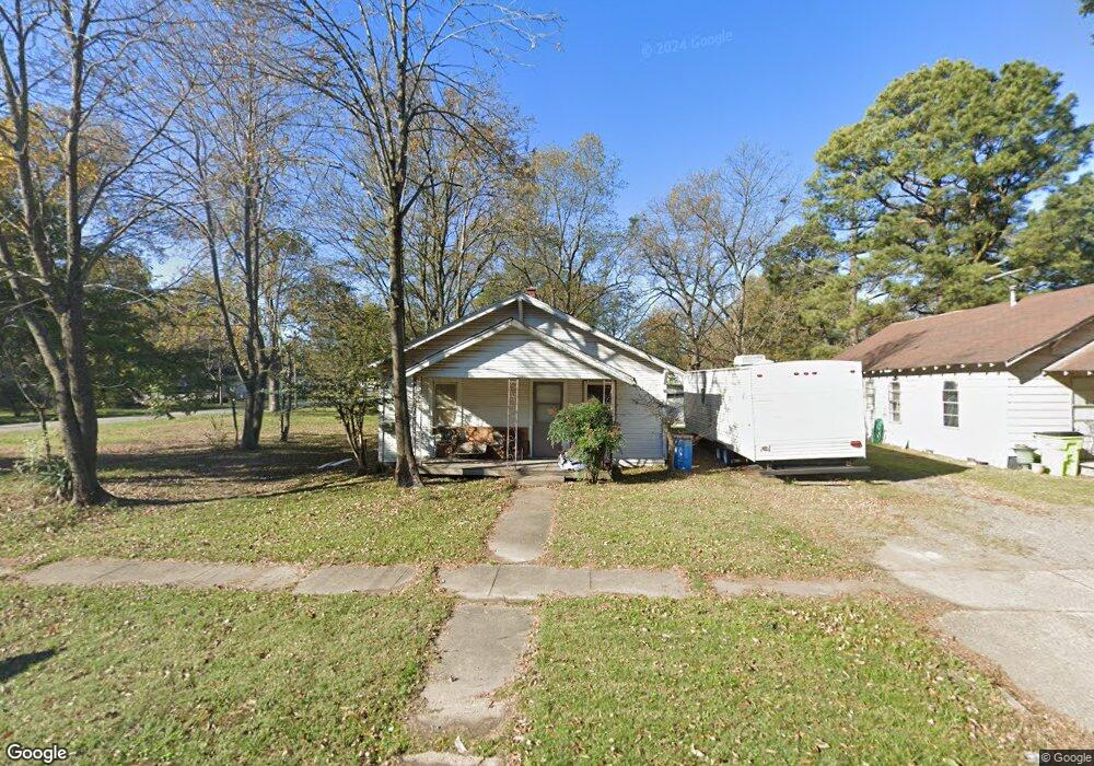 310 S Rose St, Stuttgart, AR 72160 - photo 1