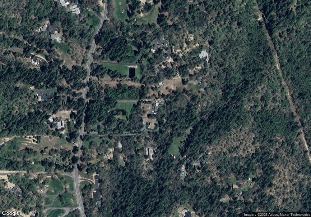 1275 Pinecrest Dr, Grants Pass, OR 97526 - photo 1