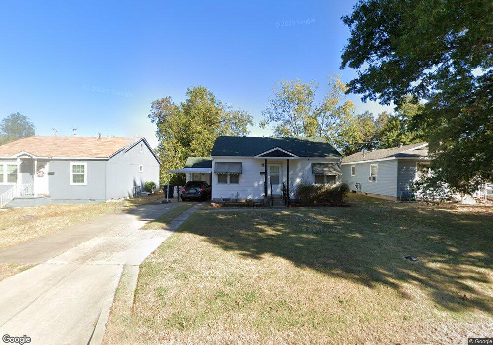 214 W Franklin St, Shawnee, OK 74804 - photo 1
