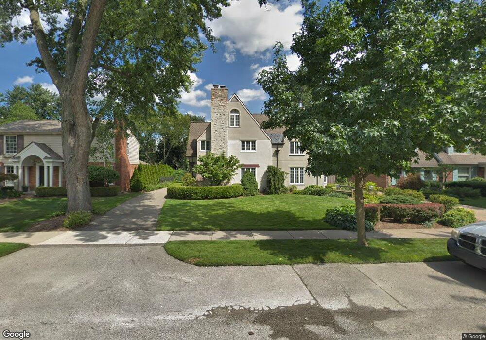 212 Pilgrim Ave, Birmingham, MI 48009 - photo 1