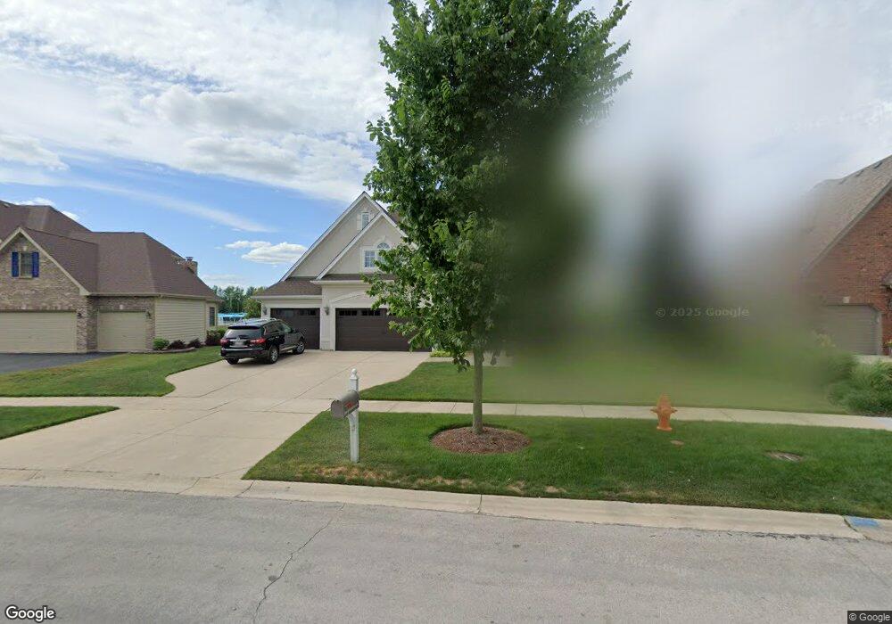 2267 Glouceston Ln, Naperville, IL 60564 - photo 1