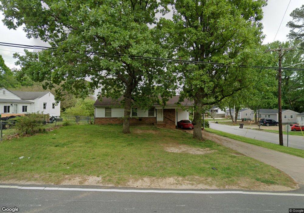 411 Hickory Chapel Rd, High Point, NC 27260 - photo 1