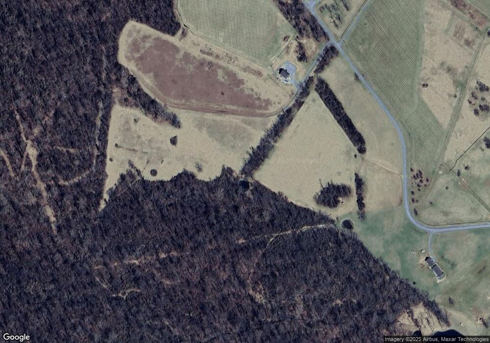 19409 Dodderidge Ct, Bluemont, VA 20135 - photo 1