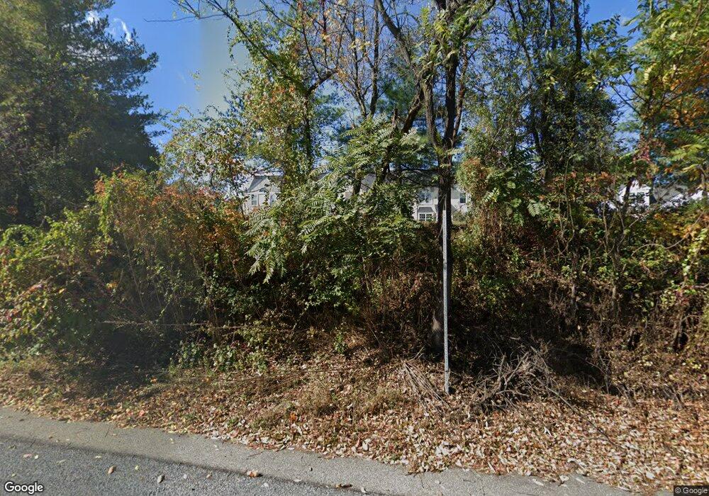 303 Coventry Pointe Ln, Pottstown, PA 19465 - photo 1