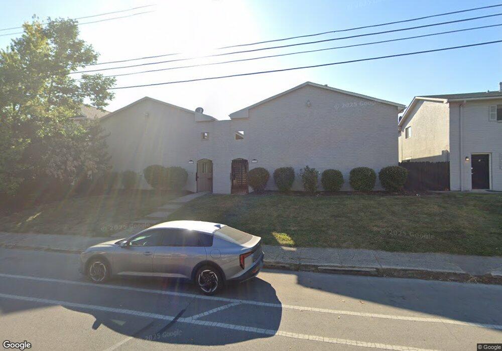 1251 Summit St unit 6, Columbus, OH 43201 - photo 1