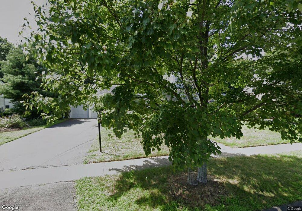 135 Housatonic Ave, Stratford, CT 06615 - photo 1