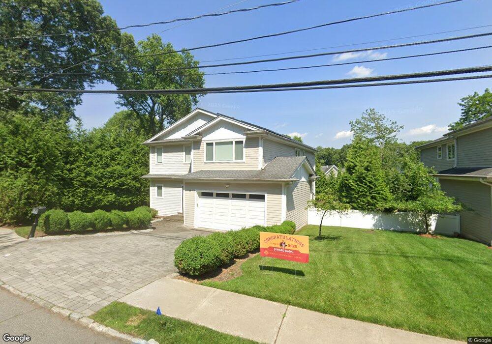 34 Merrifield Way, Cresskill, NJ 07626 - photo 1
