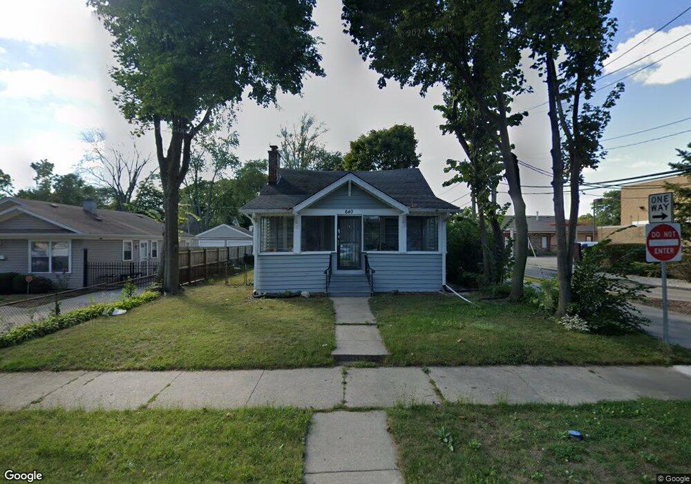 640 Judge Ave, Waukegan, IL 60085 - photo 1