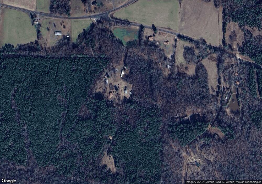 203 Mckay Rd, Seagrove, NC 27341 - photo 1