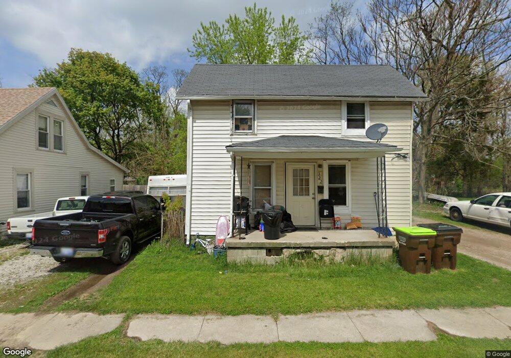 322 Crystal Spring Ave, Adrian, MI 49221 - photo 1