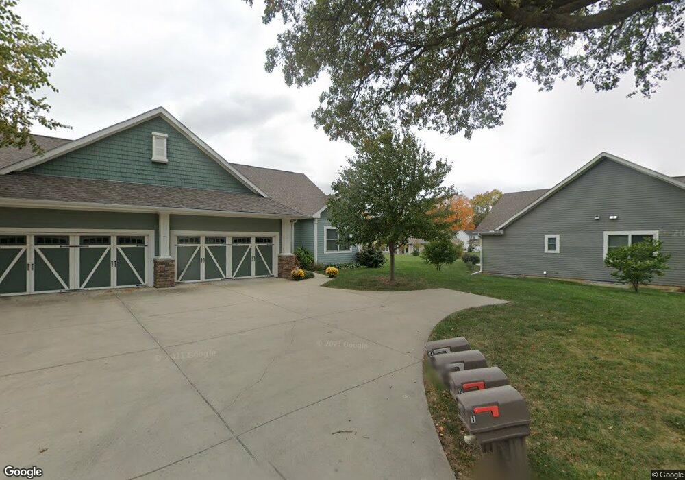 4 Simpson Place, Shenandoah, IA 51601 - photo 1
