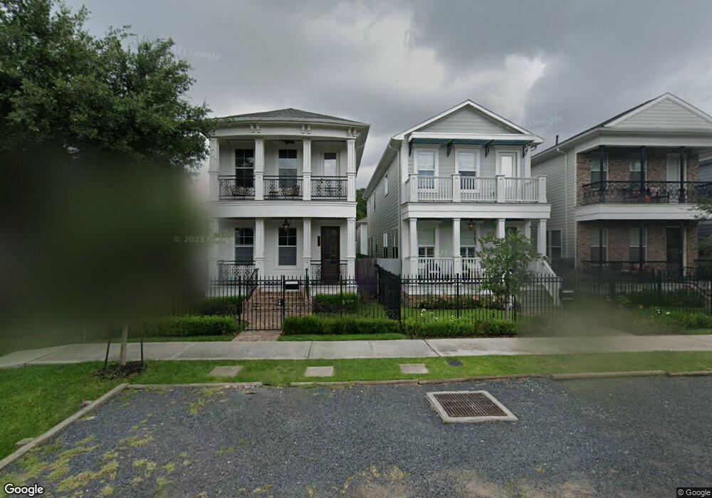 733 Ashland St, Houston, TX 77007 - photo 1