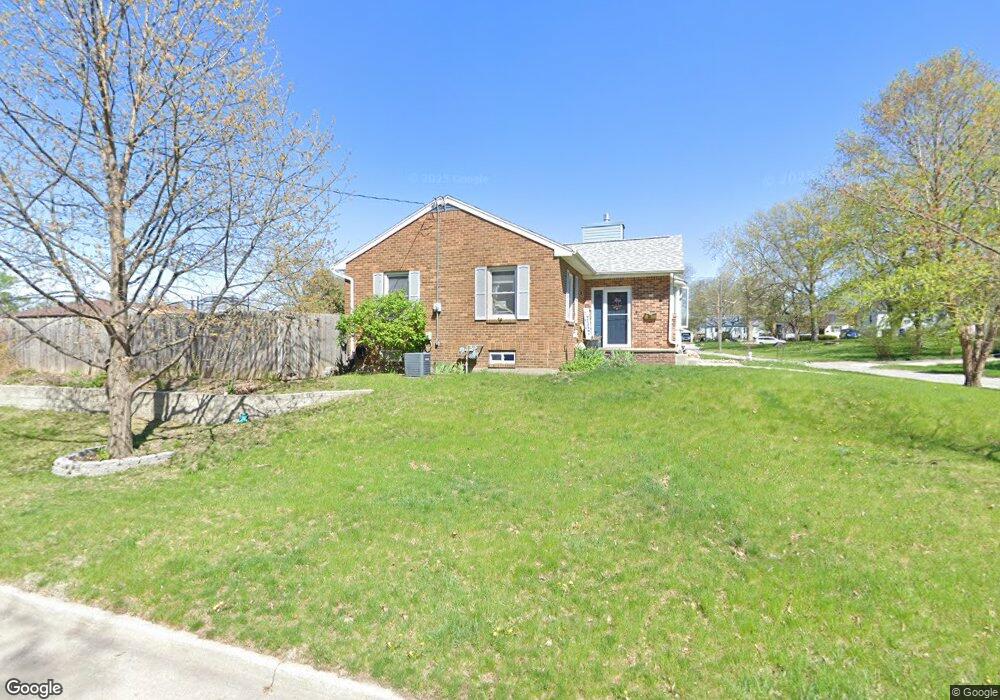 6115 Francis Ave, Des Moines, IA 50322 - photo 1