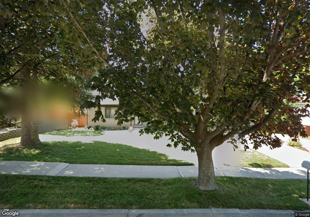 8394 Colene Dr, Sandy, UT 84094 - photo 1