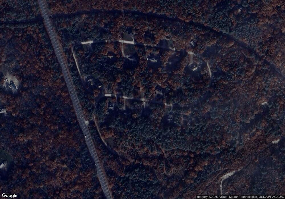 92 Elm St, Sanbornville, NH 03872 - photo 1