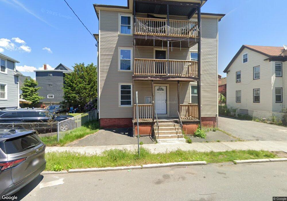 33 Brimblecom St, Lynn, MA 01902 - photo 1