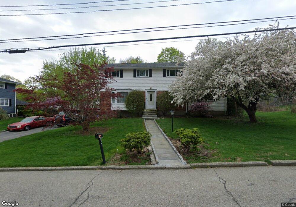 20 Stonegate Rd, Ossining, NY 10562 - photo 1